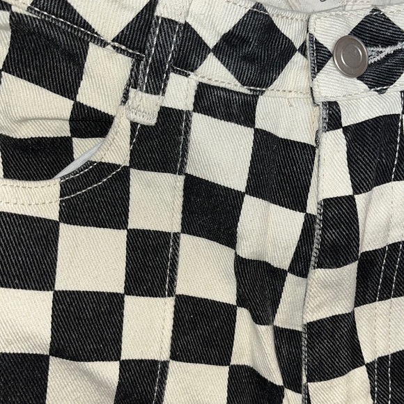 fun jeans - Picture 2 of 3